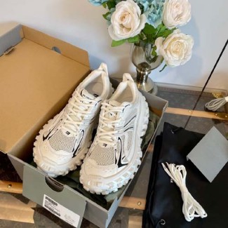 발렌시아가 남여공용 운동화 656068-2