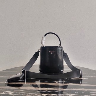 프라다 신상 버킷백 1BA319 유광 블랙