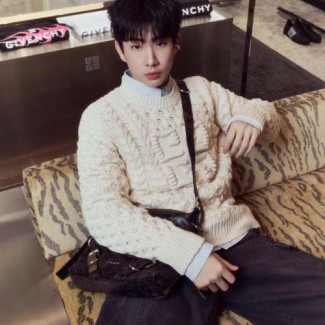 지방시 남여공용 니트  G02586-2