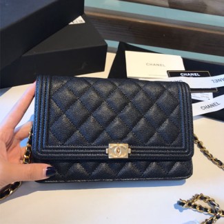 샤넬 WOC 보이 미니 크로스백  A80287 블랙