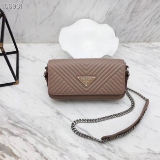 프라다 다이어그램 가죽 숄더백 1BD164 누드핑크