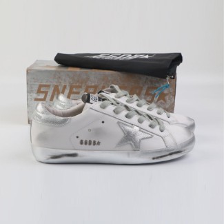 골든구스 남여공용 스니커즈 G306022