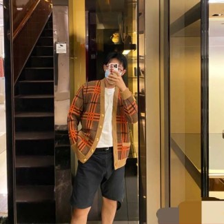 구찌 남여공용 양면용 가디건 617596