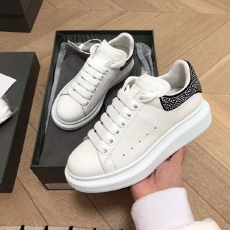 알렉산더 맥퀸 남여공용 오버사이즈 스니커즈 559693 블랙