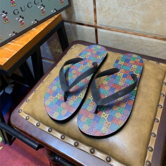 구찌 남성용 신상 슬리퍼 620284