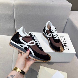 로에베 남여공용 운동화  LW29813-4