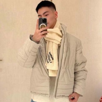 루이비통 남여공용 잠바  M10440