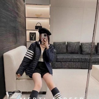 톰브라운 남여공용 패딩 TB8771-1