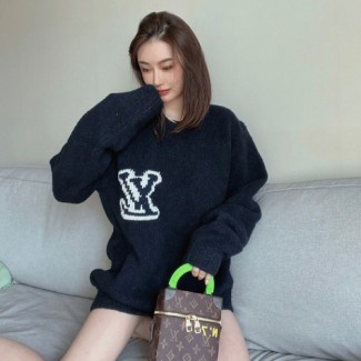 루이비통 남여공용 니트 M10405 네이비