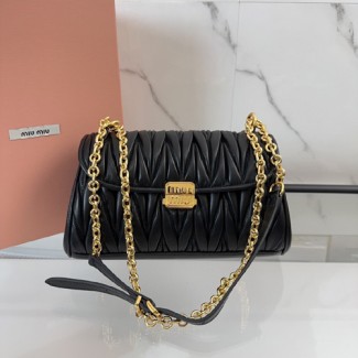 미우미우 나파 가죽 숄더백 5BD266-2